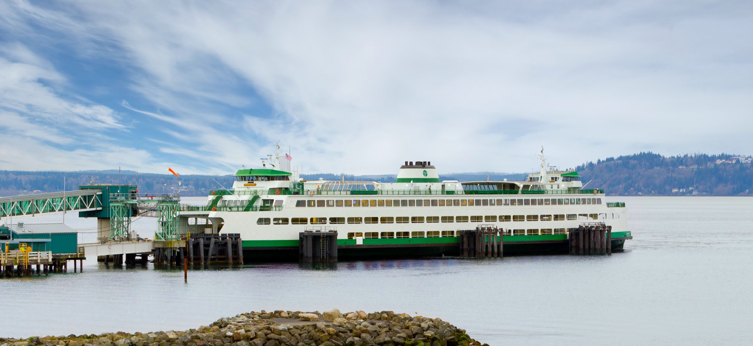 WindermereNorth_Edmonds_1_Ferry.jpg